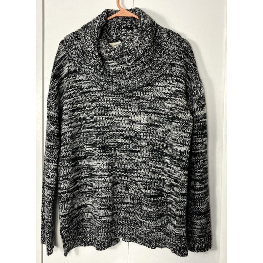 Workshop Republic Clothing Womens Turtleneck Sweater Black/White Large